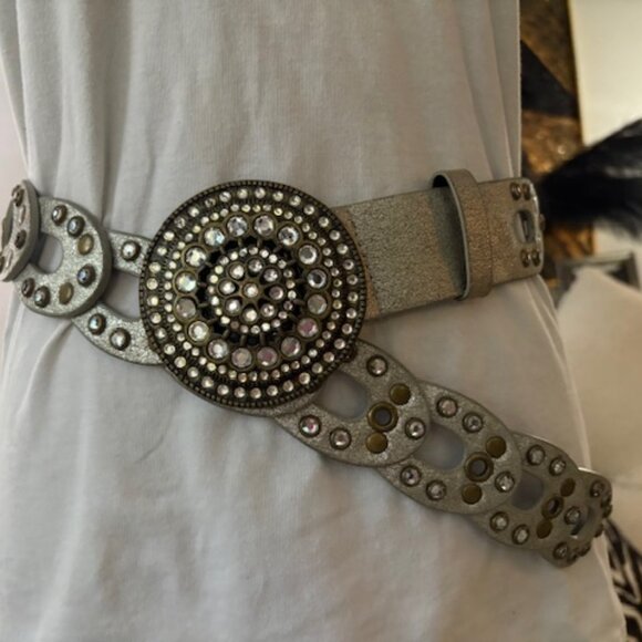Silver leather Rhinestone belt - Picture 1 of 3